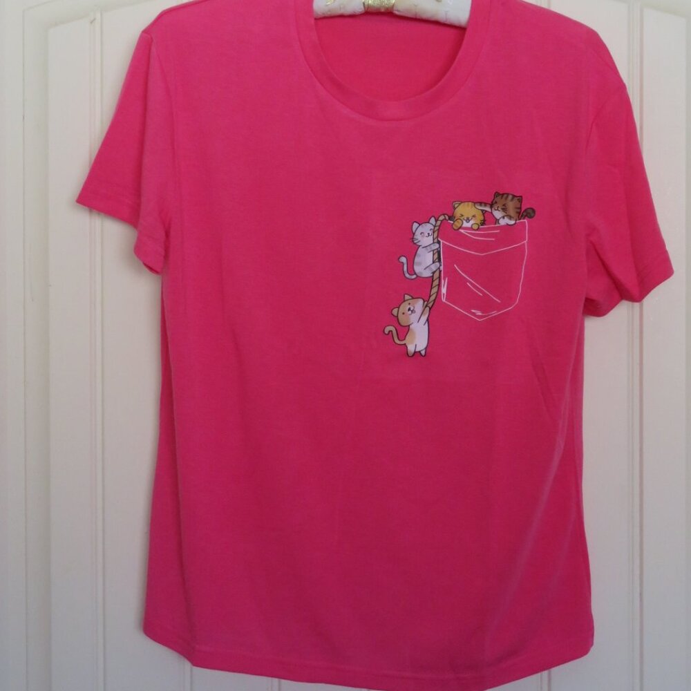 NWOT Pink CAT Tee Shirt Small (F66)